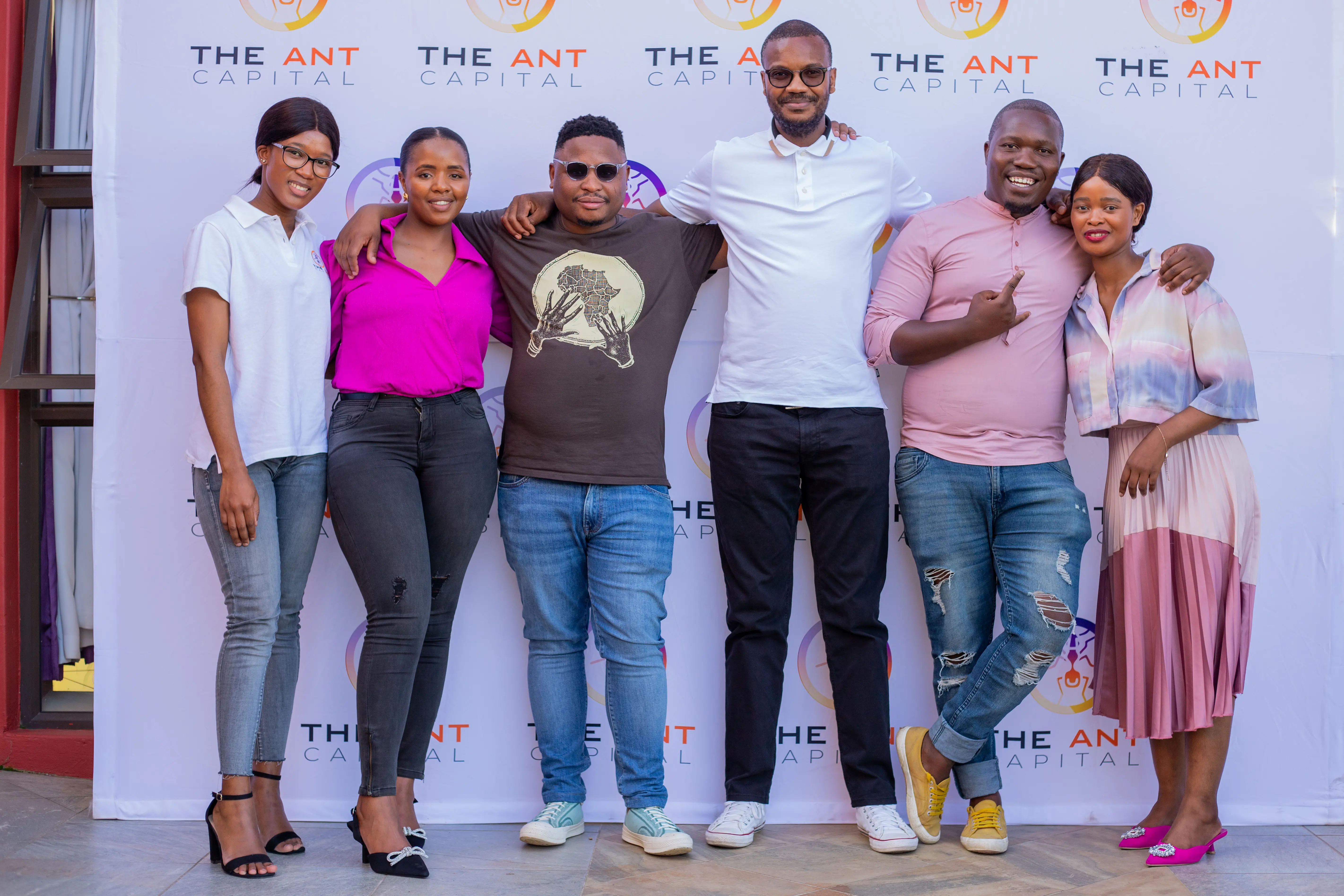 Group picture of the staff